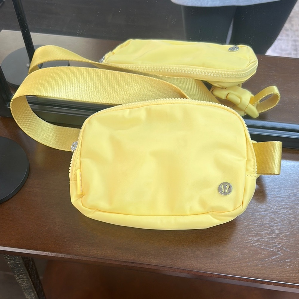Lululemon Belt Bag in Sunray Yellow